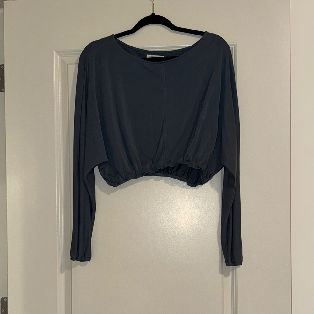Women's Gray Long Sleeve Top
